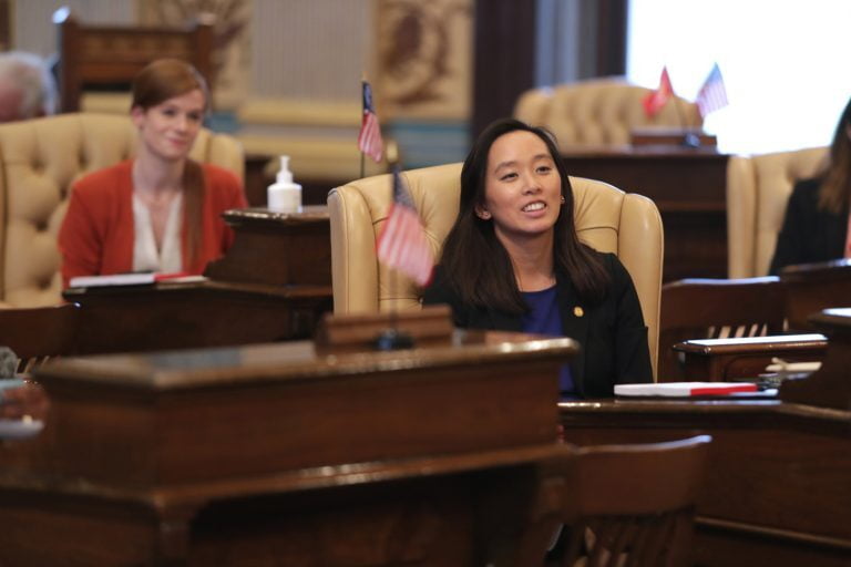 Chang Surge Puts Senate Dem Leadership Race Into Question