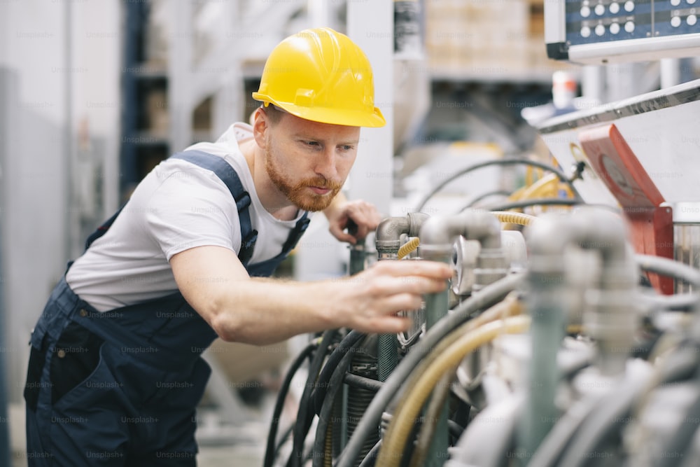Manufacturers Concerned Paid Leave Equals $1.5B Payroll Tax
